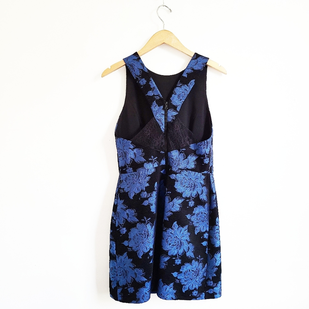 Alice + OliviaBlack/Blue Ilene Floral Dress | 8 - Picture 2 of 8